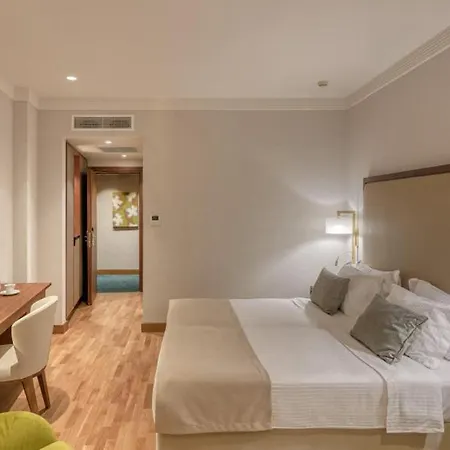 Electra Palace 5*