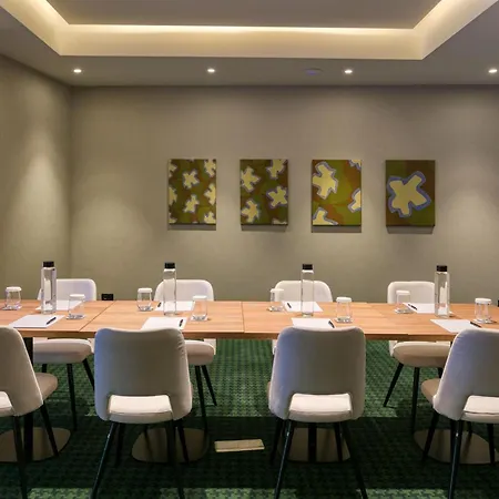Ξενοδοχείο Electra Palace 5*