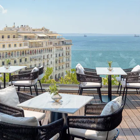 ホテル エレクトラ パレス