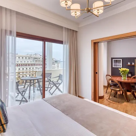 إلكترا بالاس فندق 5*