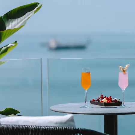 إلكترا بالاس فندق 5*